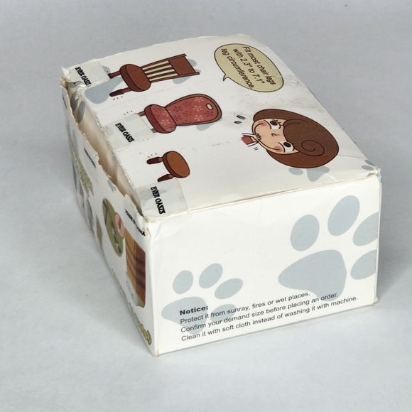 Cat Paw Design Chair Socks - Picture 4 of 5